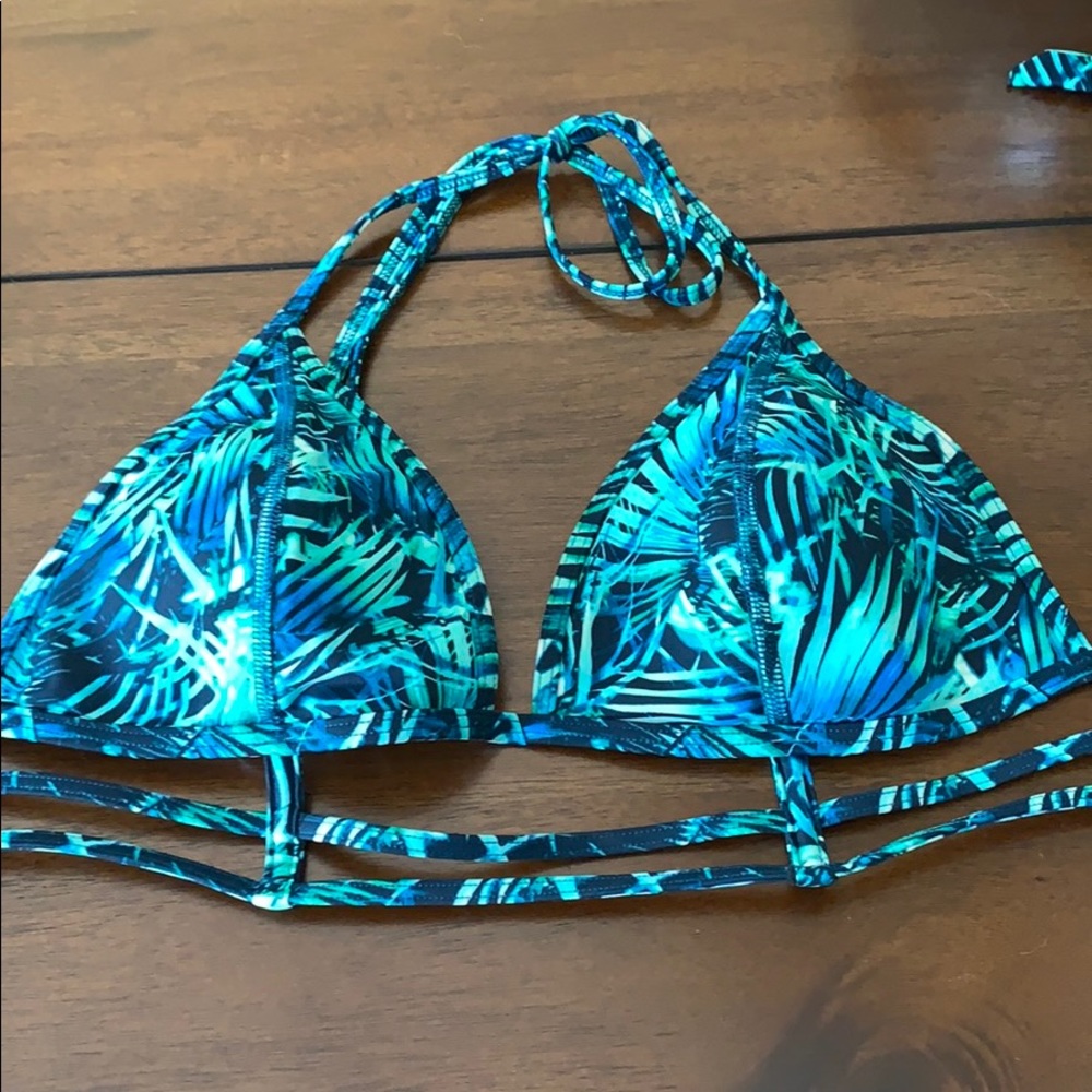 Bikini top